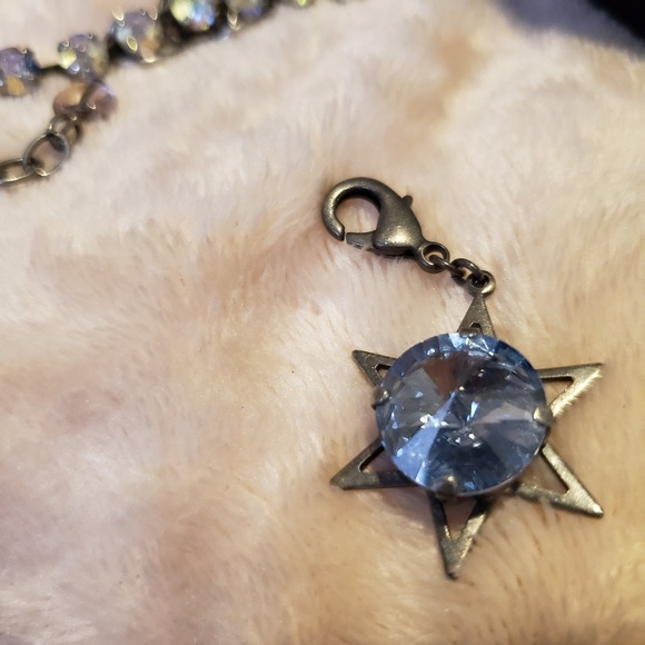 Sabika "Big Apple" star pendant - Picture 2 of 5